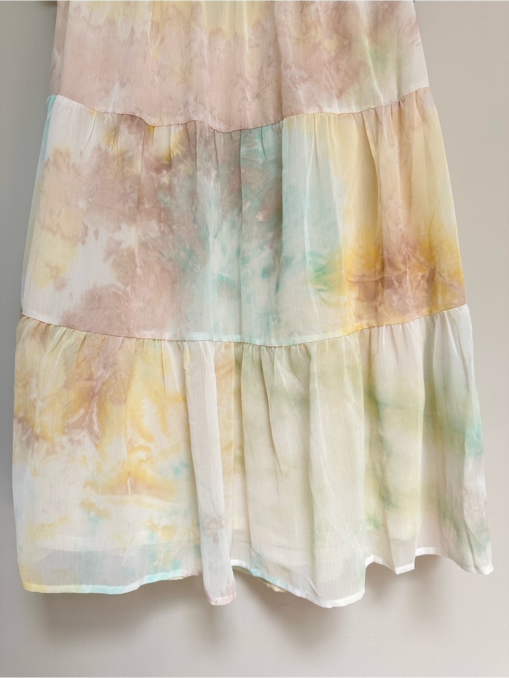 blu pepper Pastel Tie‑Dye Ruffle Sleeve Tiered Dress Women’s Small NWOT - Picture 3 of 13